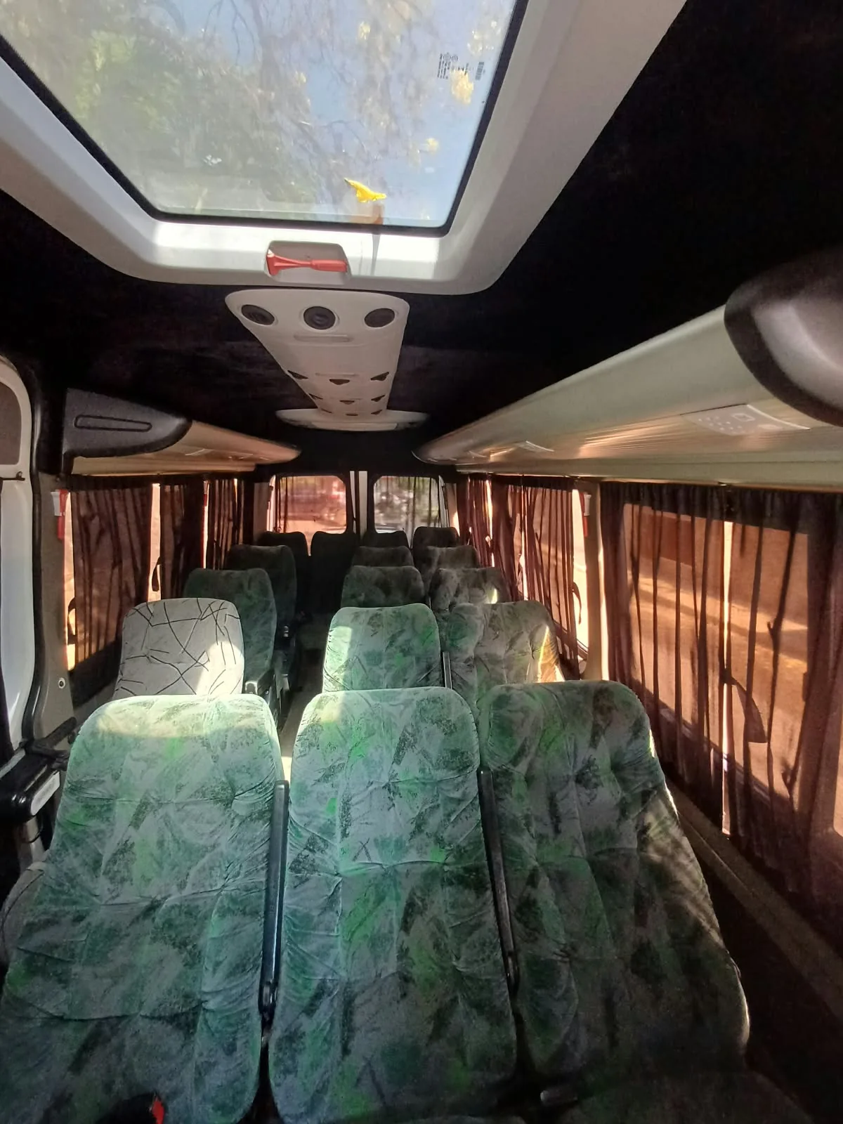 Interior da van
